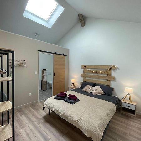 Les Iris - Chambre Chene Avanton Extérieur photo