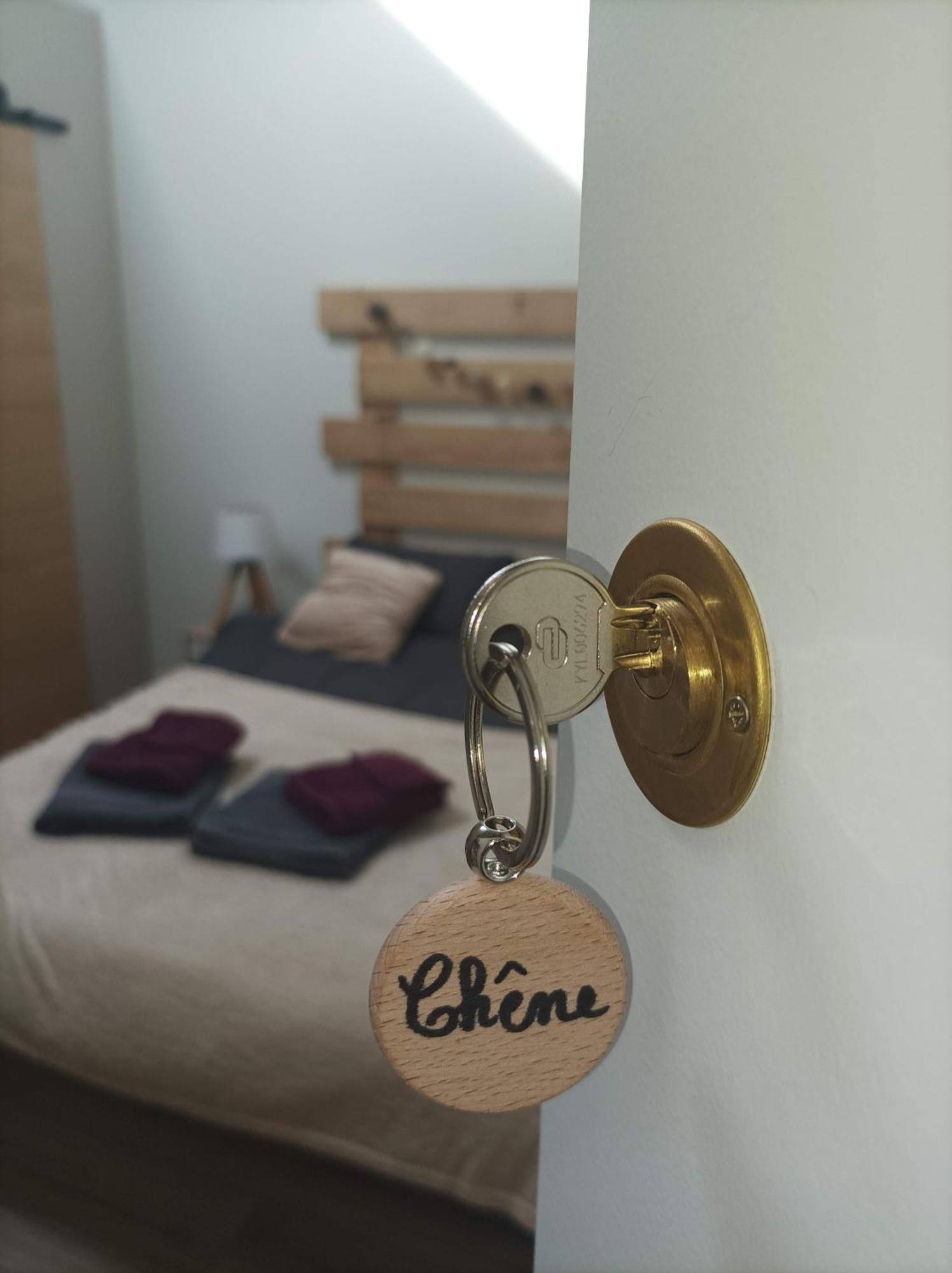Les Iris - Chambre Chene Avanton Extérieur photo